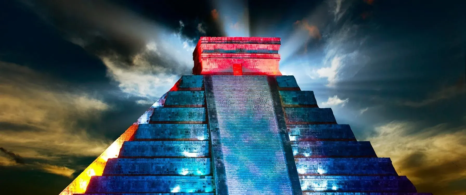 light-show-chichen-itza-Palace-resorts_41b26e6117.webp